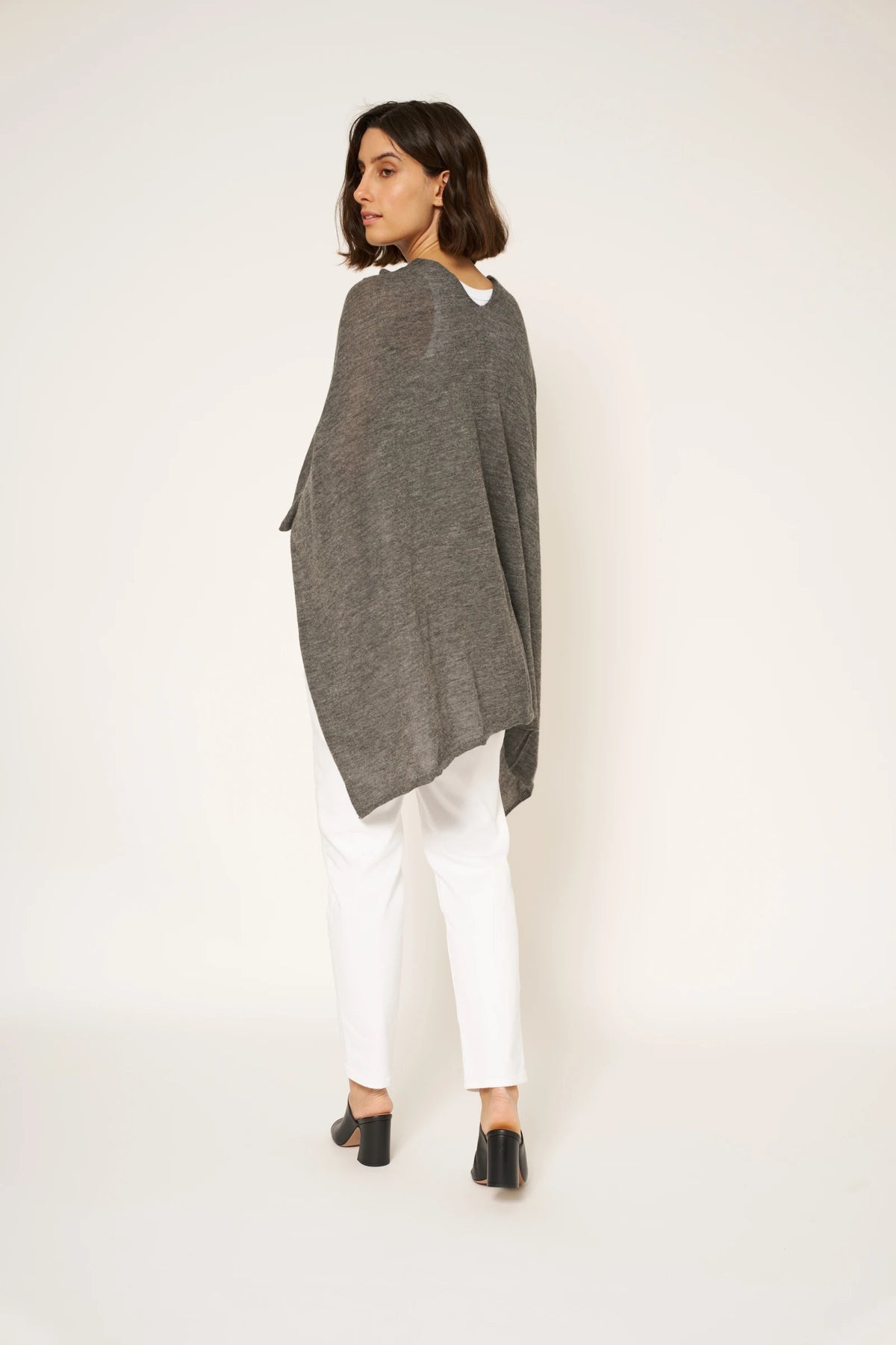 2-IN-1 ELIES PONCHO - HEATHER GREY