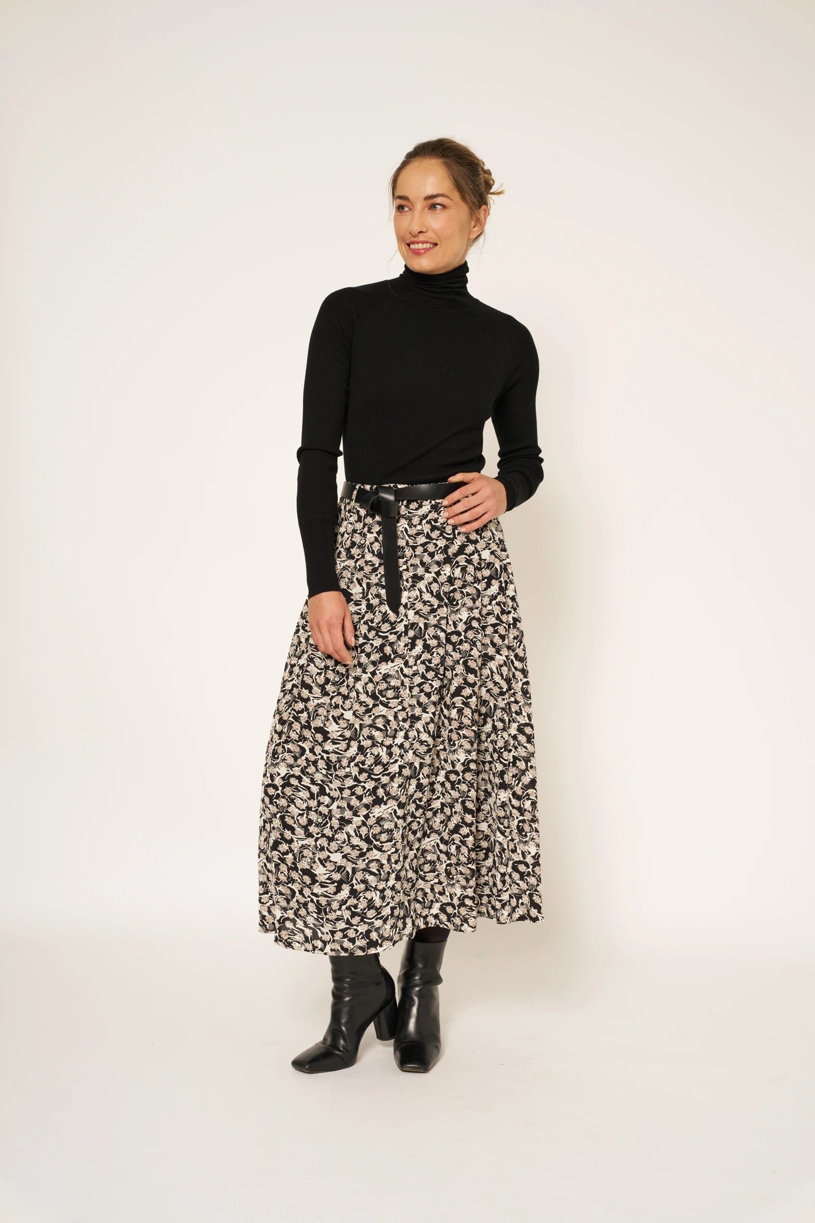 JUPE RENATI - PRINT DARK ROSE