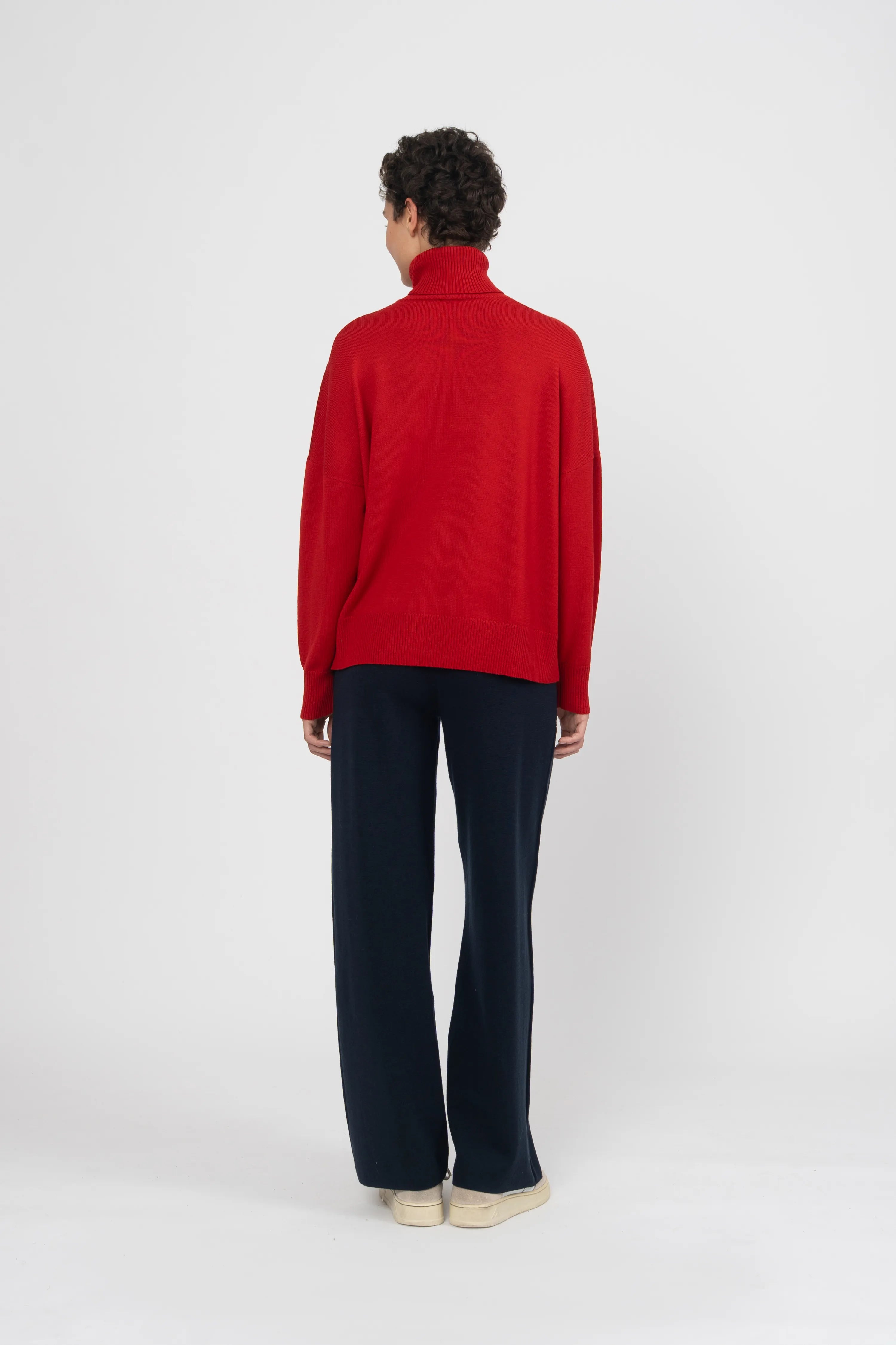 PULL MILOS - LIPSTICK