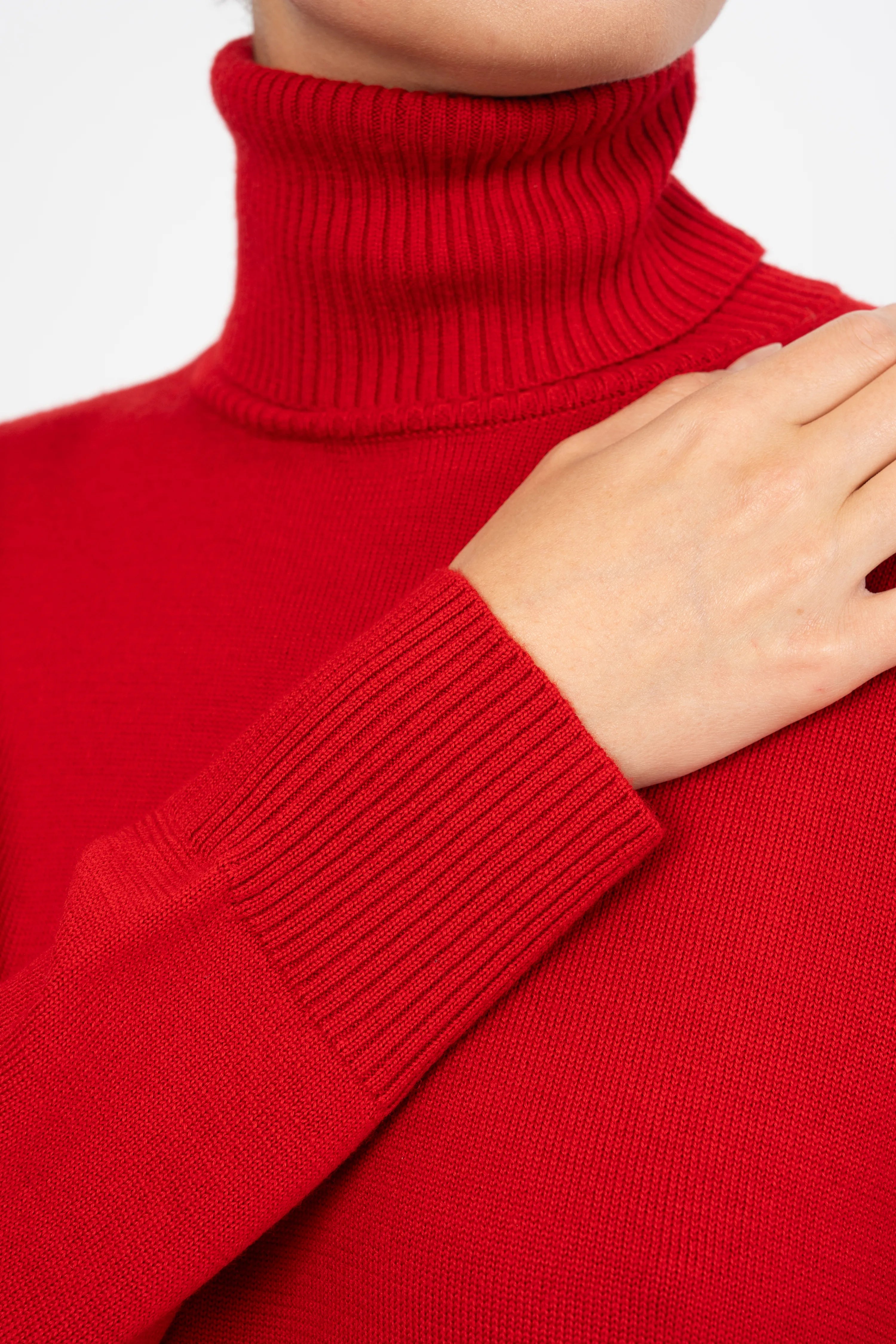 PULL MILOS - LIPSTICK