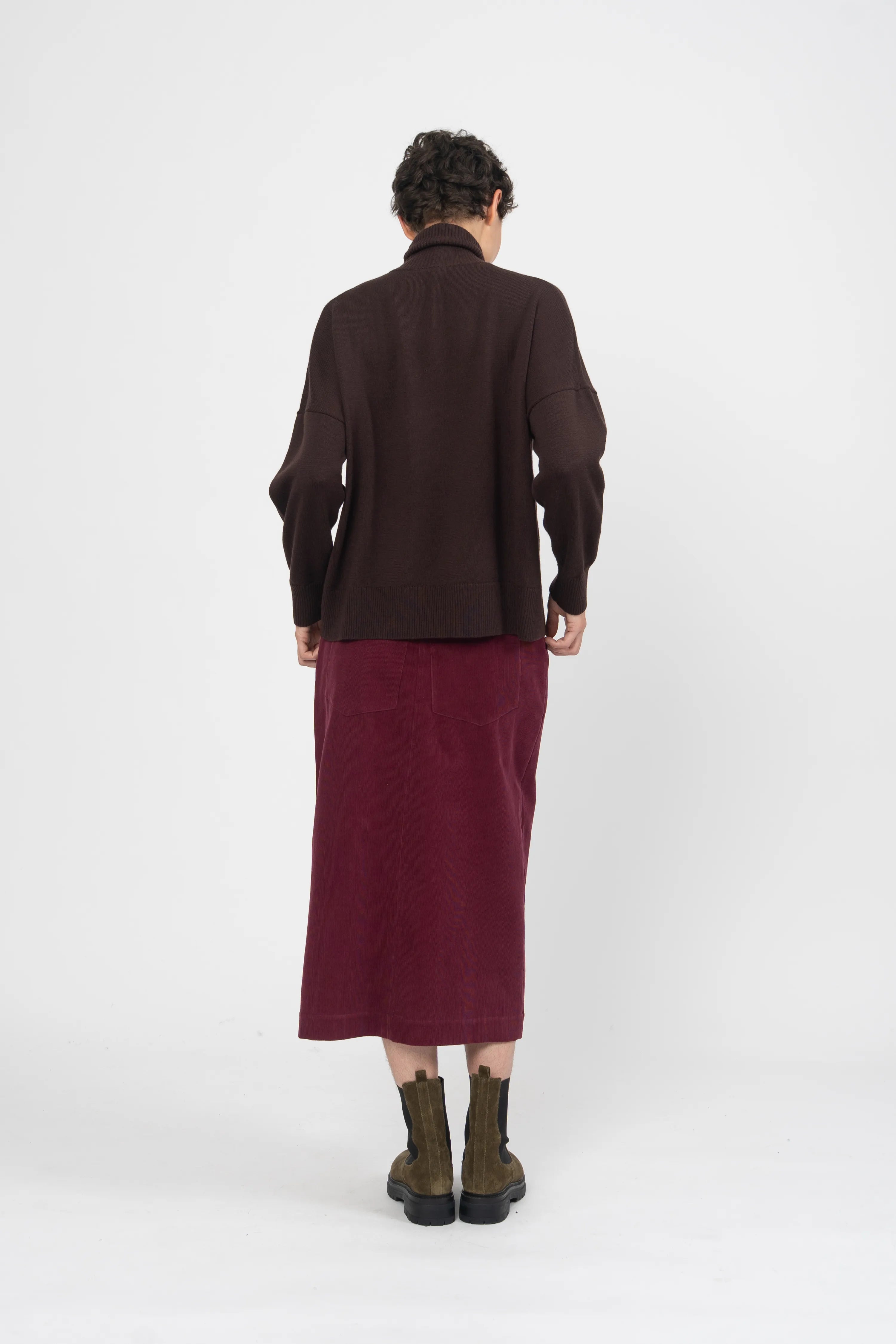 PULL MILOS - DARK BROWN