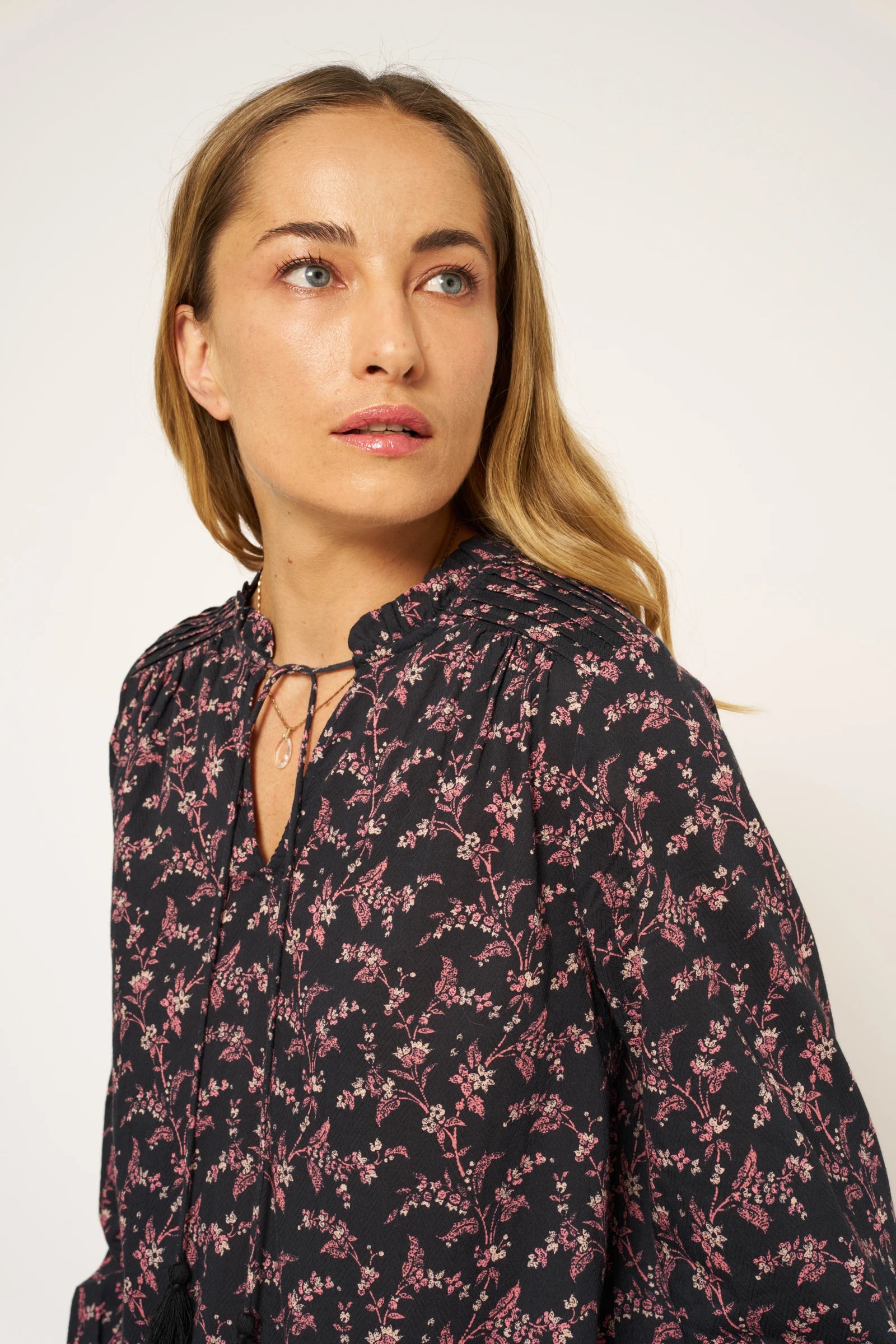 BLOUSE PARVINE - PRINT BOUQUET